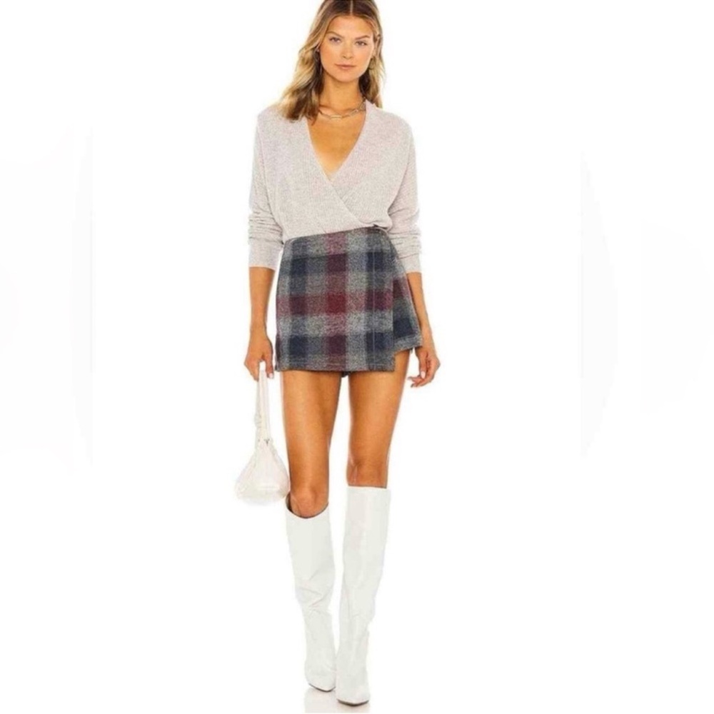 Free People Emmy Tweed Wrap Skort in navy and maroon plaid size 0